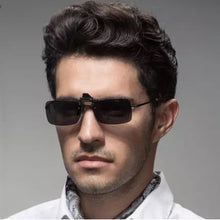Carica l&#39;immagine nel visualizzatore di Gallery, 3D Glasses Clip-on Glasses for RealD &amp; IMAX 3000B Clip On Computer Glasses cyxus